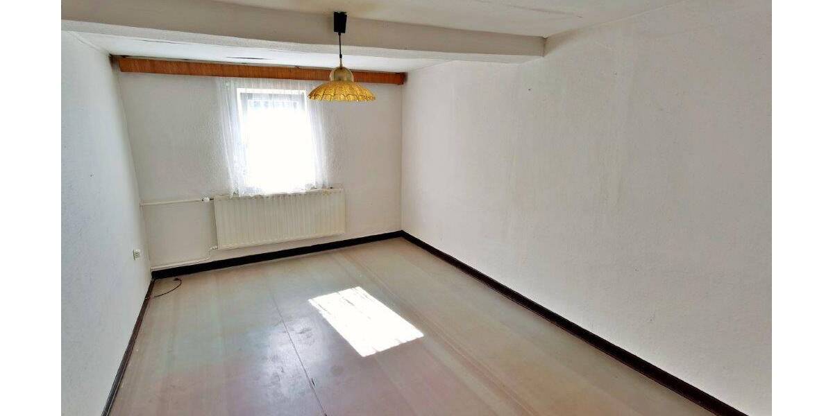 Mehrfamilienhaus, Wohnhaus Hildburghausen Bürden - 1 Zimmer, 134 m&sup2;, 59.000&euro; | Angebot:26797245