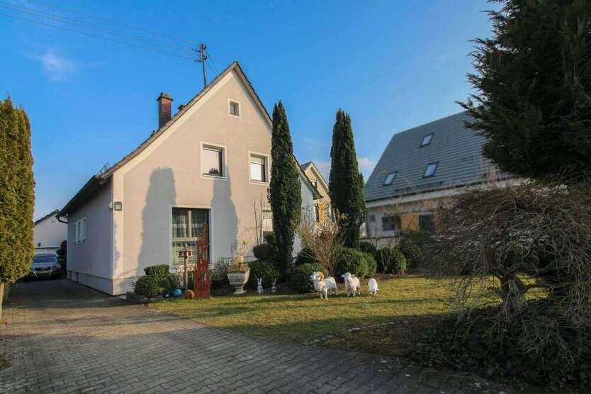 Haus zum Kaufen in Oberndorf am Lech 489.000 € 190.05 m²