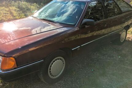 Audi 100 240.000 km 5.400 &euro; Wolfsburg 38442