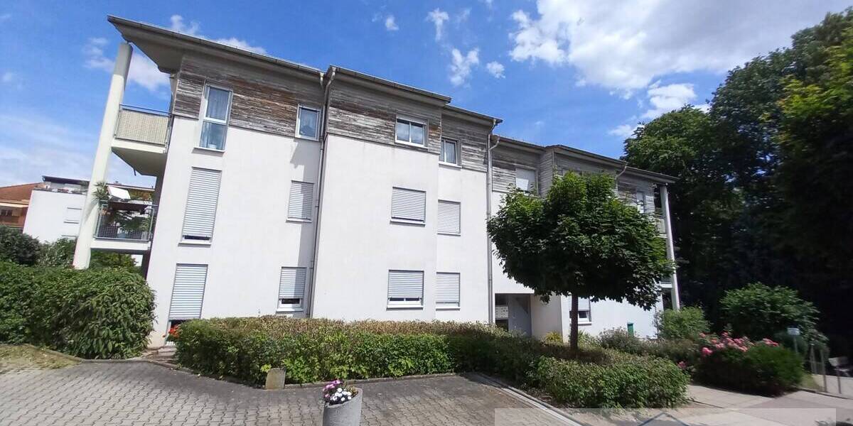 Etagenwohnung Meerane - 2 Zimmer, 55 m&sup2;, 52.500&euro; | Angebot:26740293