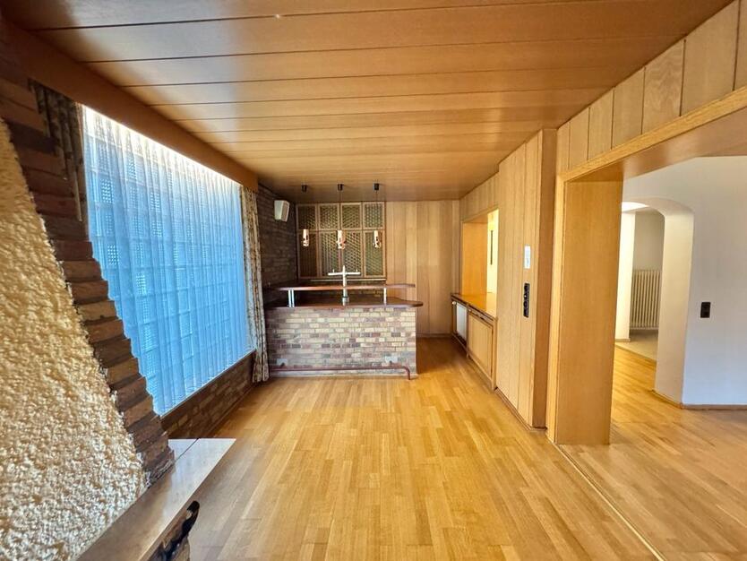 5-Zimmer Haus mit Garten - 15 min zum Hbf Köln zimmer