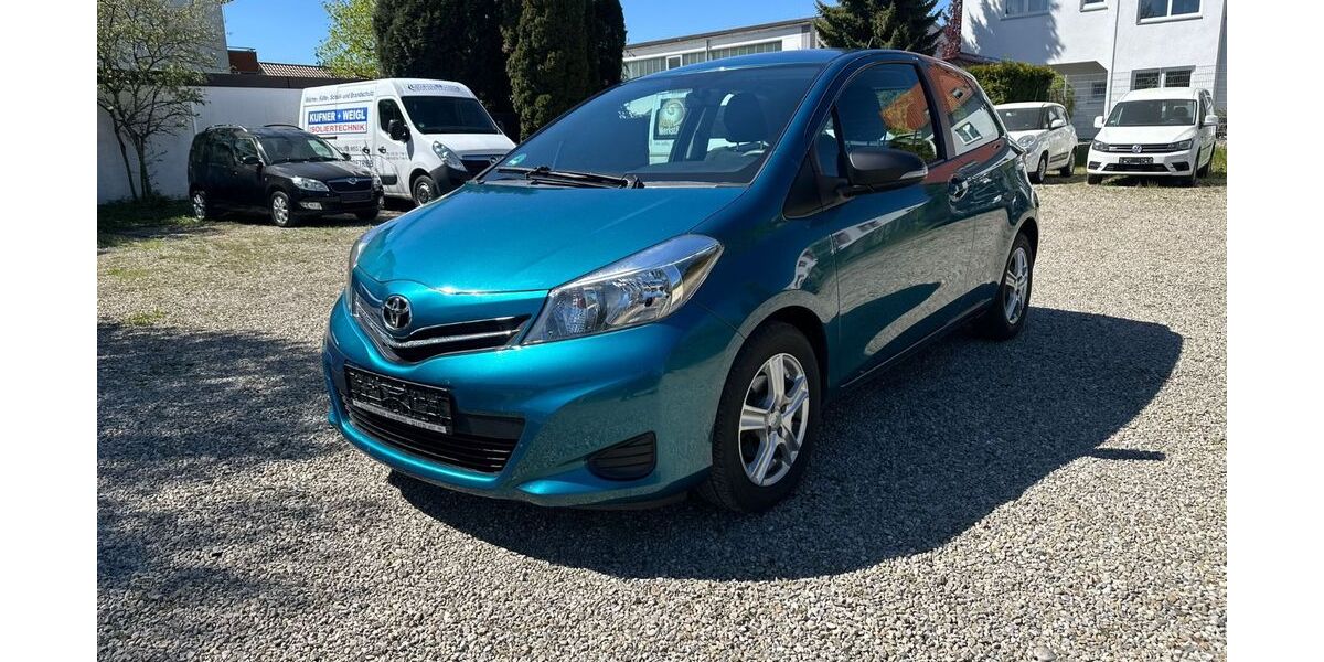 Toyota Yaris 57.000 km 5.900 &euro; Mering 86415