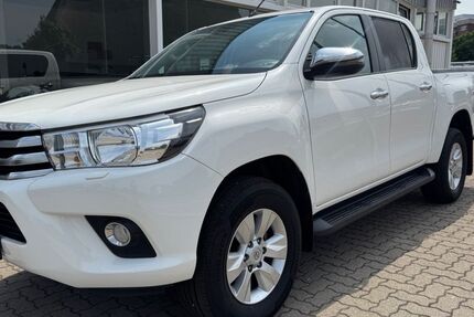 Toyota Hilux 240.217 km 24.900 &euro; Hamburg-Norderstedt 22851