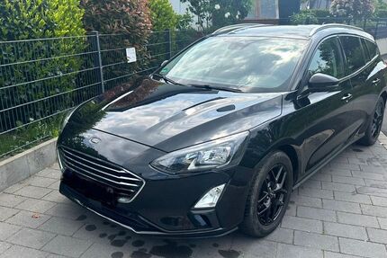 Ford Focus 135.106 km 11.999 &euro; Holzwickede 59439