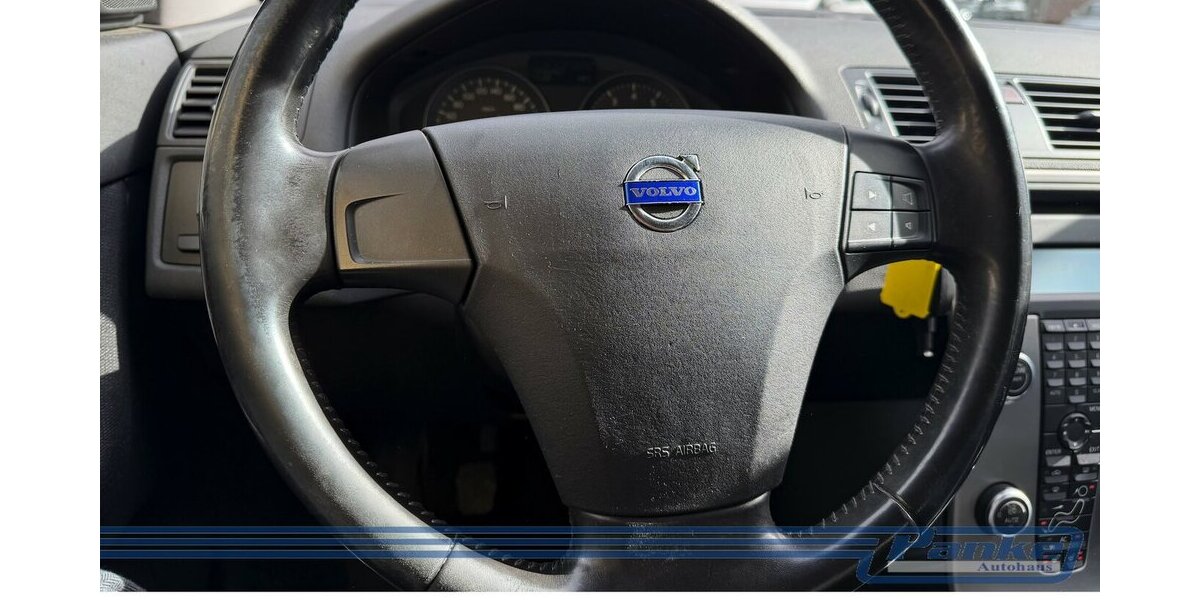 Volvo V50 1.8*Xenon*SKZ*Klima*Scheckheft*SR+WR* 306.037 km 2.200 &euro; Berlin 13187