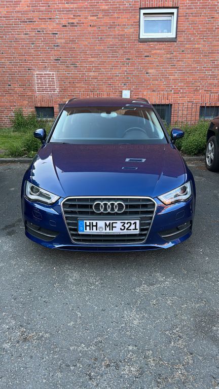 Audi A3 104.000 km 14.600 € Hamburg 22337