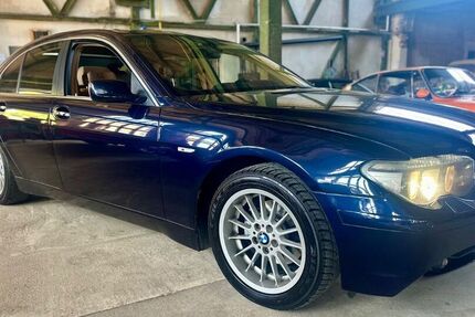 BMW 730