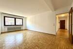 Etagenwohnung Krefeld Stadtmitte - 3 Zimmer, 75 m&sup2;, 650&euro; | Angebot:25471859