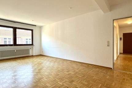 Wohnung Krefeld Stadtmitte - 3 Zimmer, 75 m&sup2;, 650&euro; | Angebot:25471859