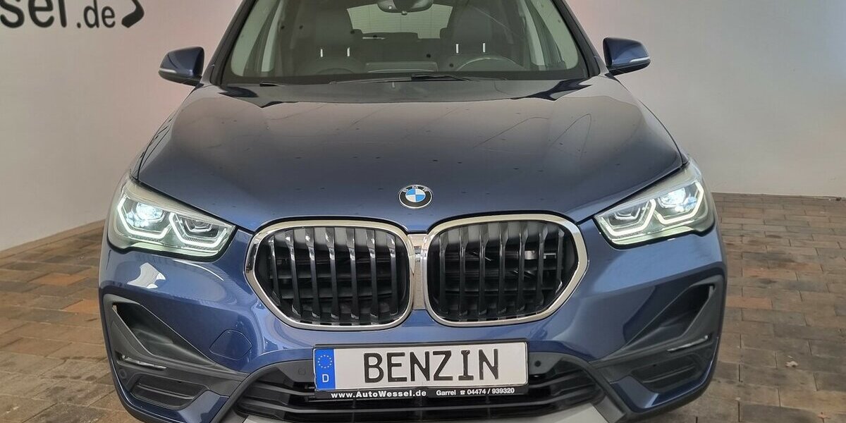 BMW X1 xDrive 25e Advantage LED ACC Head-Up Panorama 29.300 km 25.950 &euro; Garrel 49681