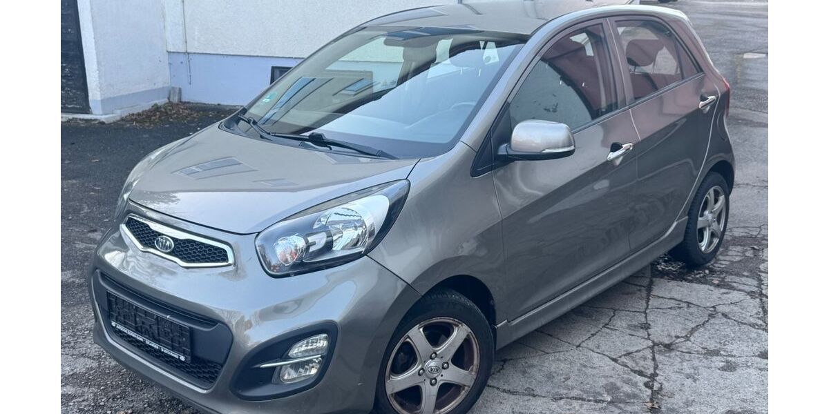 Kia Picanto 117.900 km 3.490 &euro; München 81829