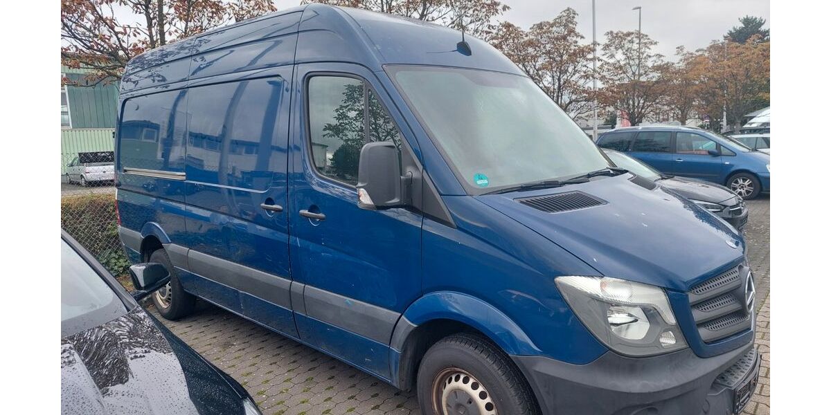 Mercedes-Benz Sprinter 175.000 km 8.900 € Rüsselsheim 65428