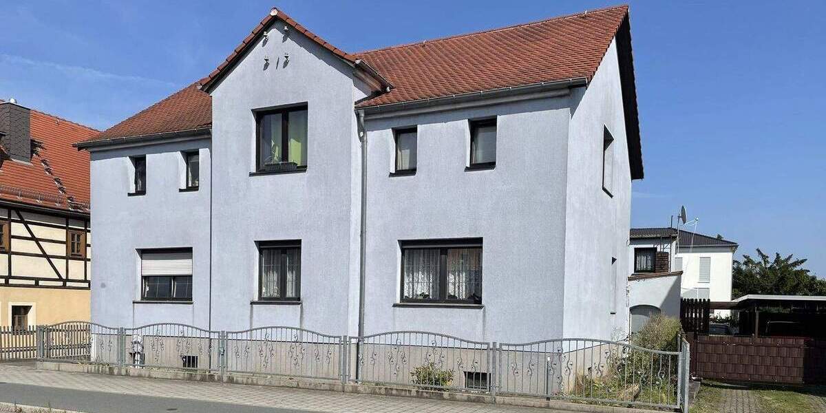 Mehrfamilienhaus, Wohnhaus Heidenau - 9 Zimmer, 150 m&sup2;, 270.000&euro; | Angebot:24532399