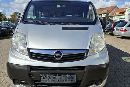 Opel Vivaro 361.000 km 4.450 € Garbsen/ Hannover 30827