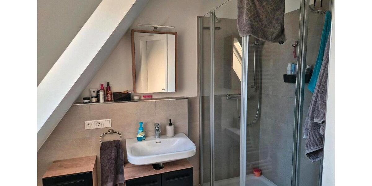 Mehrfamilienhaus, Wohnhaus Lilienthal - 4 Zimmer, 122 m&sup2;, 1.300&euro; | Angebot:26051485