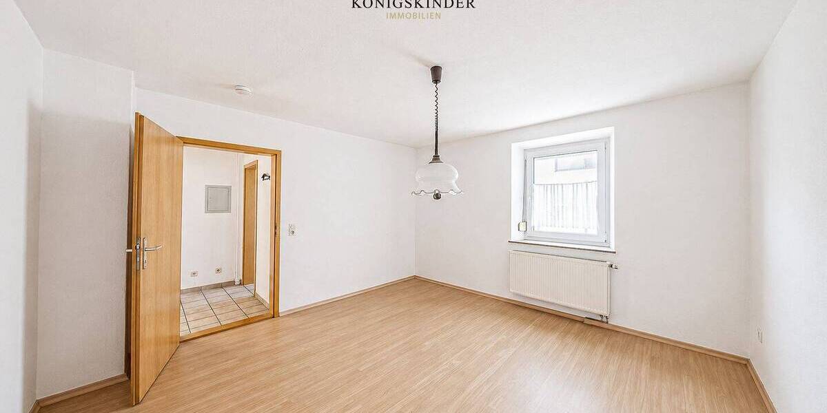 Mehrfamilienhaus, Wohnhaus Vöhringen - 6 Zimmer, 160 m&sup2;, 530.000&euro; | Angebot:26417353