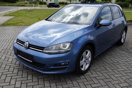 VW Golf 139.200 km 8.299 &euro; Bitterfeld 06749