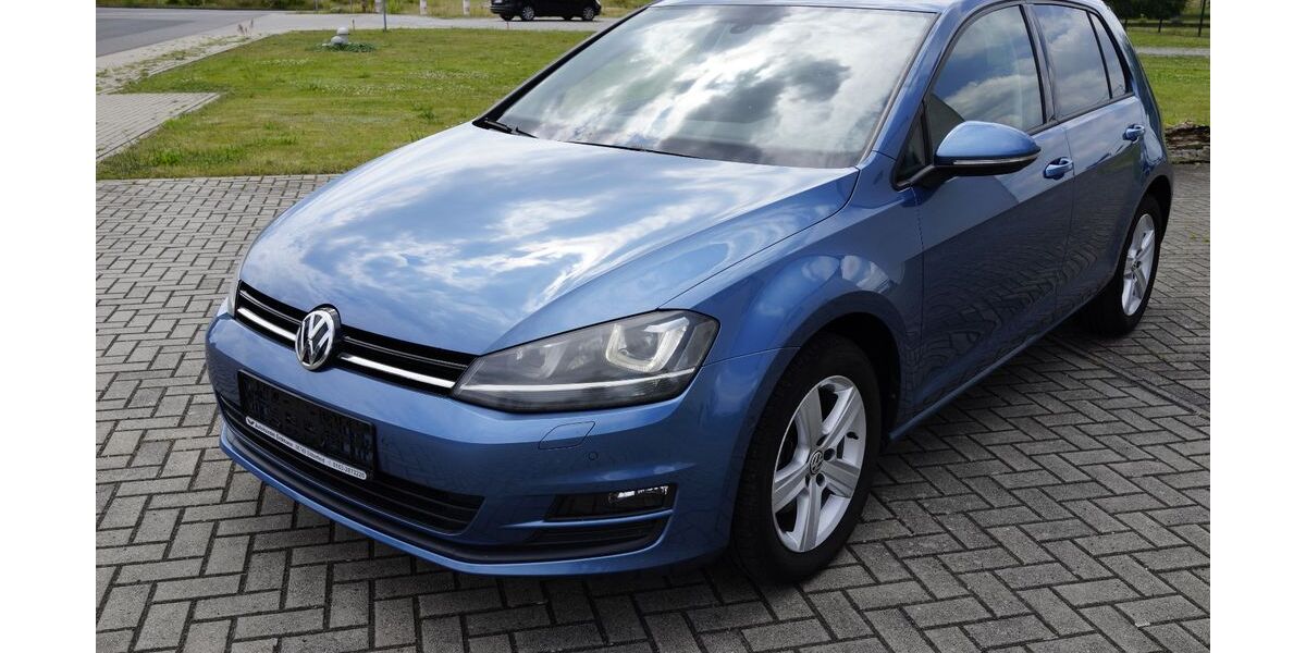 VW Golf 139.200 km 8.299 &euro; Bitterfeld 06749