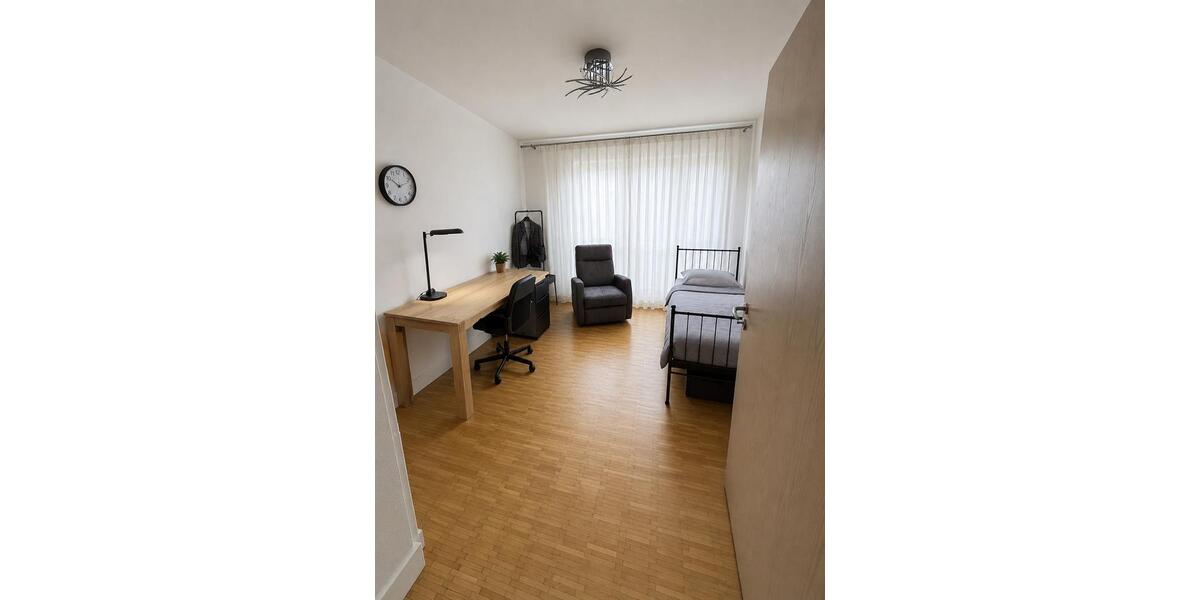 Einfamilienhaus Pfreimd - 1 Zimmer, 300 m&sup2;, 690.000&euro; | Angebot:26640058
