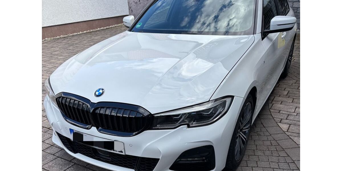 BMW 330 29.993 km 35.999 &euro; Bodenrode-Westhausen 37308