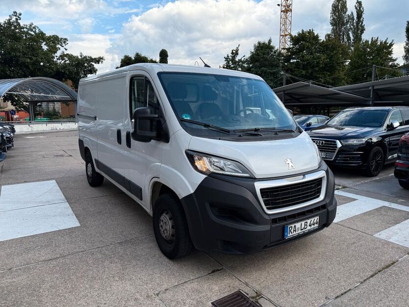 Peugeot Boxer 21.900 km 22.990 € Baden-Baden 76532
