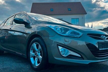 Hyundai i40 165.000 km 5.990 &euro; Saarbrücken 66117