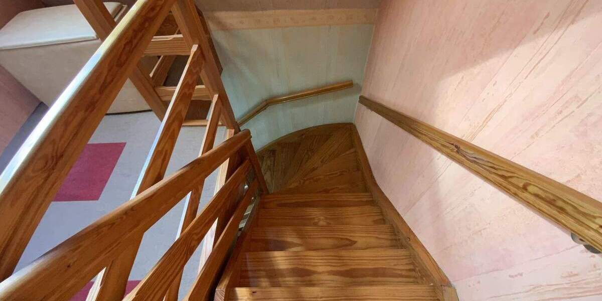 Einfamilienhaus An der Schmücke Heldrungen - 6 Zimmer, 110 m&sup2;, 135.000&euro; | Angebot:25815344