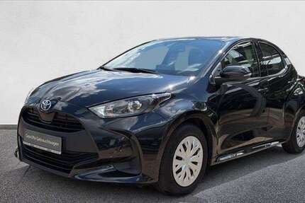 Toyota Yaris 33.690 km 13.900 &euro; Porta - Westfalica 32457