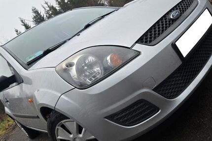 Ford Fiesta 129.000 km 2.600 &euro; Dichtelbach 55494