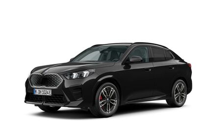 BMW iX2 1.500 km 70.390 &euro; Alzenau 63755