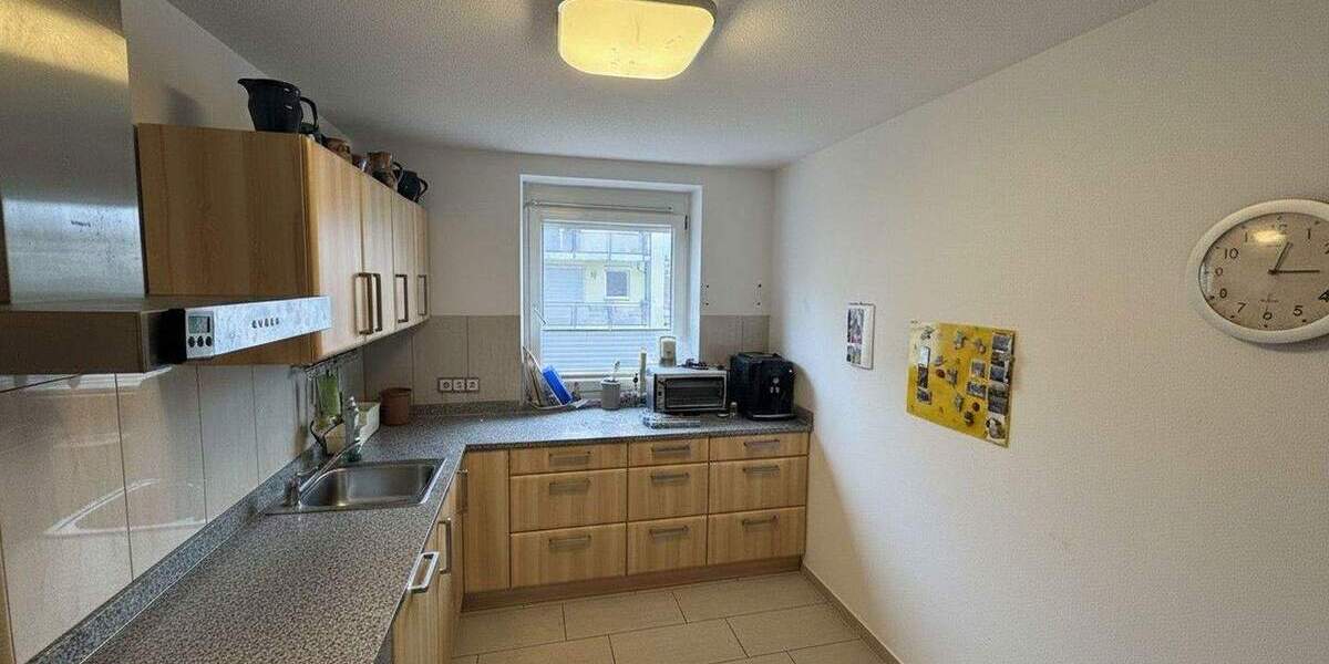 Etagenwohnung Augsburg Göggingen - 3 Zimmer, 95 m&sup2;, 1.540&euro; | Angebot:25921284