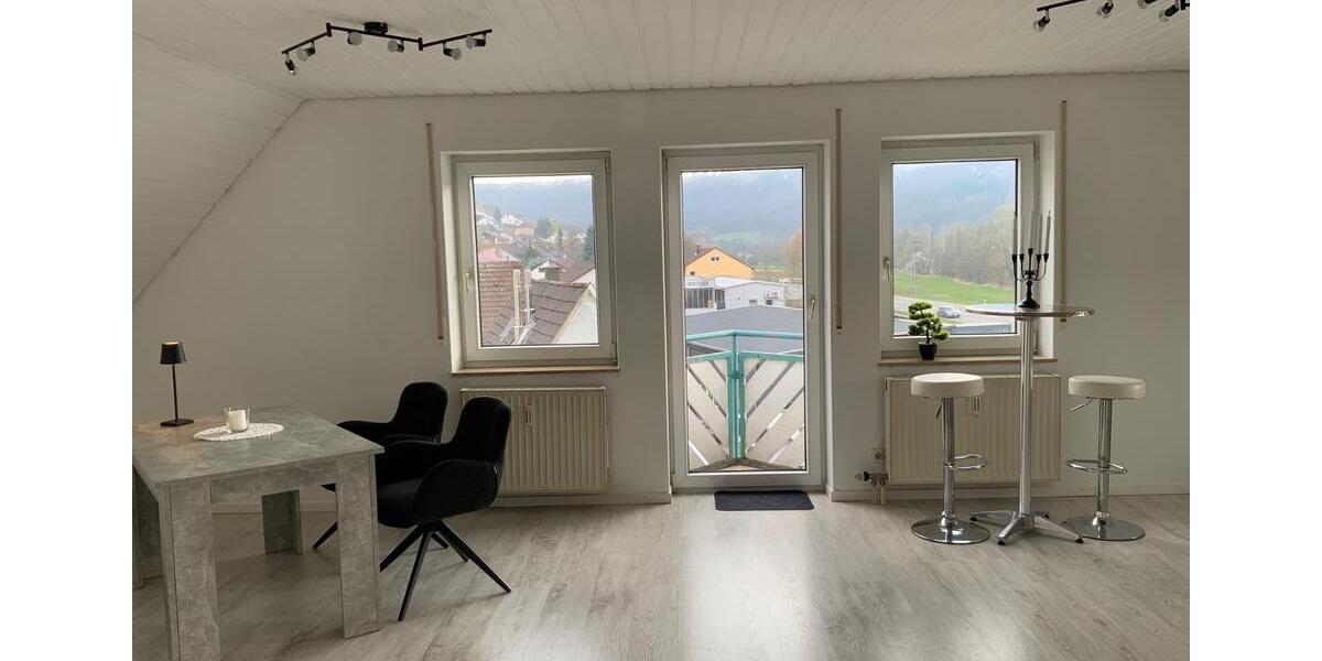 Dachgeschoßwohnung Künzelsau - 2 Zimmer, 50 m&sup2;, 155.000&euro; | Angebot:25992140