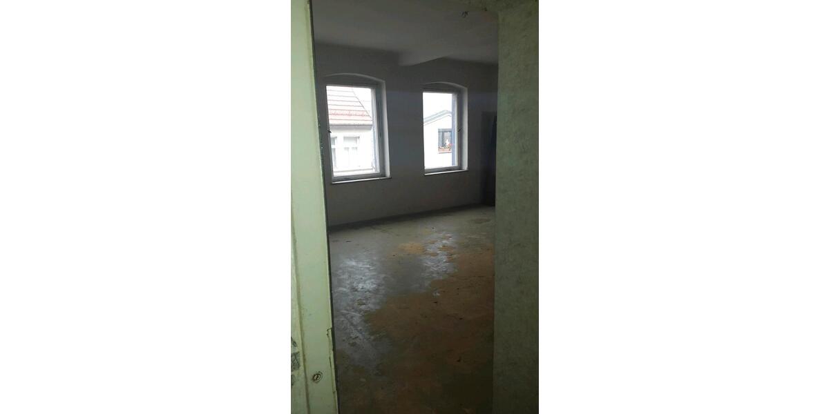 Einfamilienhaus Bad Liebenwerda - 10 Zimmer, 300 m&sup2;, 990&euro; | Angebot:25044241