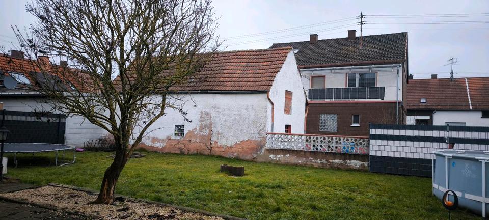 Einfamilienhaus Ramstein-Miesenbach Hütschenhausen - 6 Zimmer, 150 m&sup2;, 250.000&euro; | Angebot:26648748