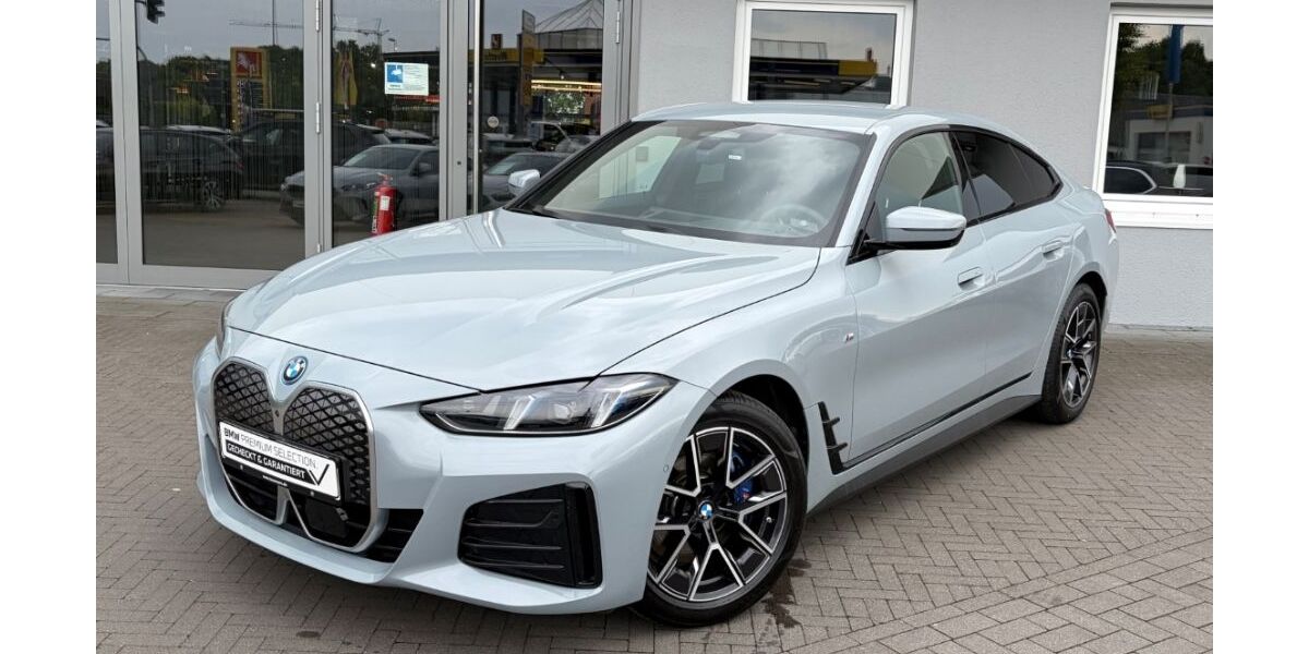 BMW i4 15.905 km 54.970 &euro; Ahaus 48683