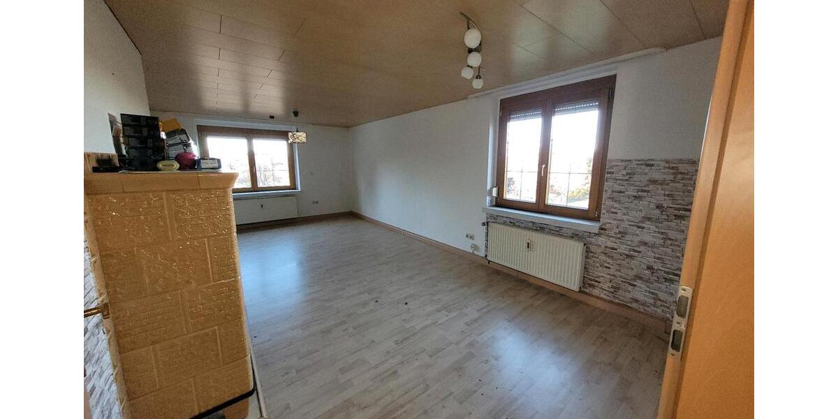 Bauernhaus, Landhaus Stollberg (Erzgebirge) - 8 Zimmer, 240 m&sup2;, 229.000&euro; | Angebot:25161268