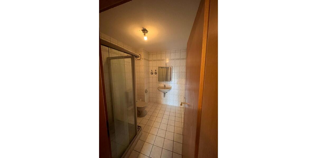 Dachgeschoßwohnung Marburg Marbach - 3 Zimmer, 56 m&sup2;, 185.000&euro; | Angebot:25406532