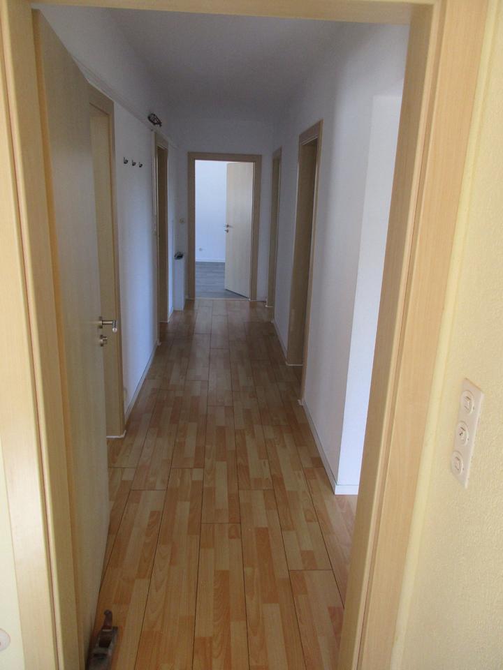 Schöne 5 Zimmerwohnung zu Vermieten