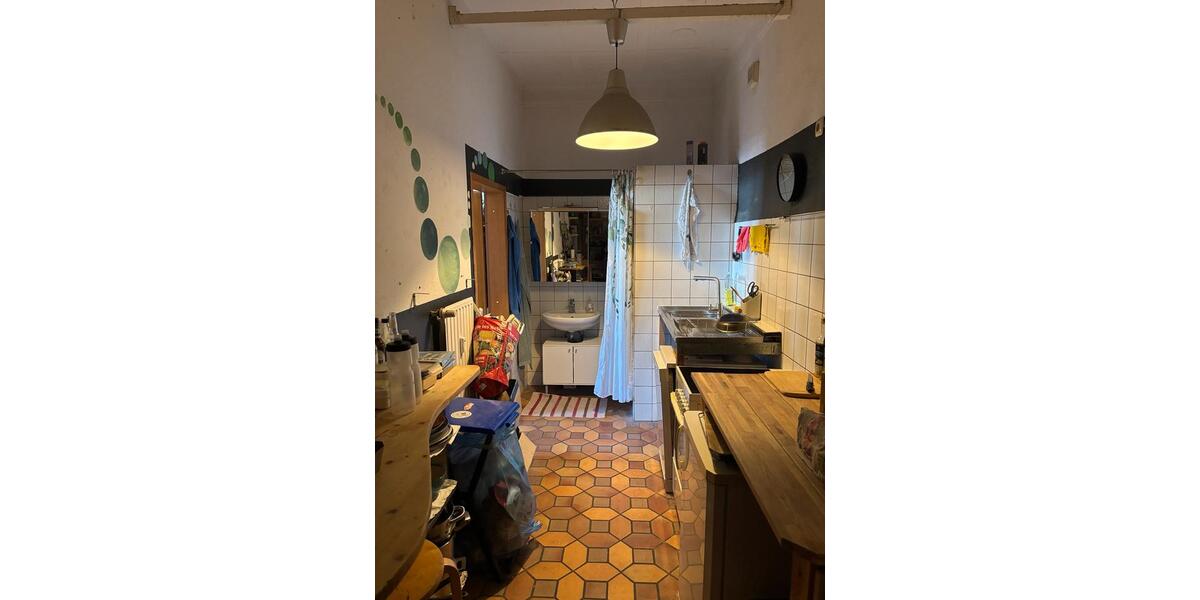 Etagenwohnung Gießen - 4 Zimmer, 24 m&sup2;, 320&euro; | Angebot:26349866