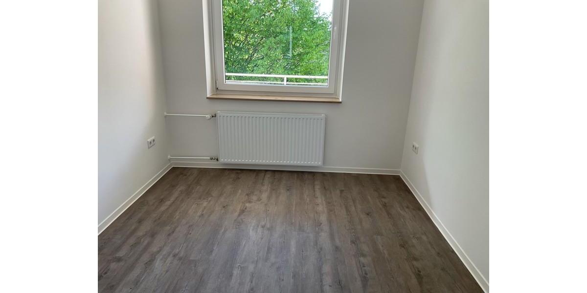 Etagenwohnung Hannover Ahlem-Badenstedt-Davenstedt - 5 Zimmer, 100 m&sup2;, 1.106&euro; | Angebot:26365601