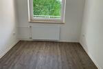 Etagenwohnung Hannover Ahlem-Badenstedt-Davenstedt - 5 Zimmer, 100 m&sup2;, 1.106&euro; | Angebot:26365601