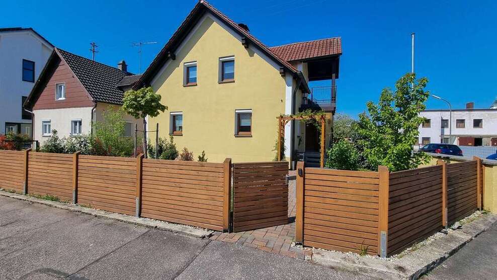 Haus zum Kaufen in Manching 590.000 € 105.9 m²