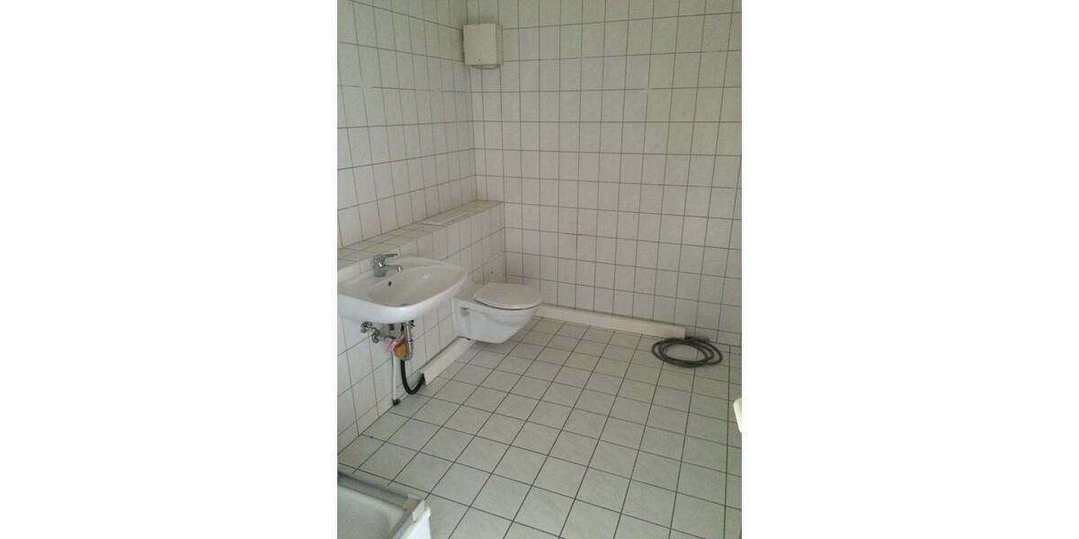 Etagenwohnung Gera Debschwitz - 2 Zimmer, 70 m&sup2;, 64.000&euro; | Angebot:25382268