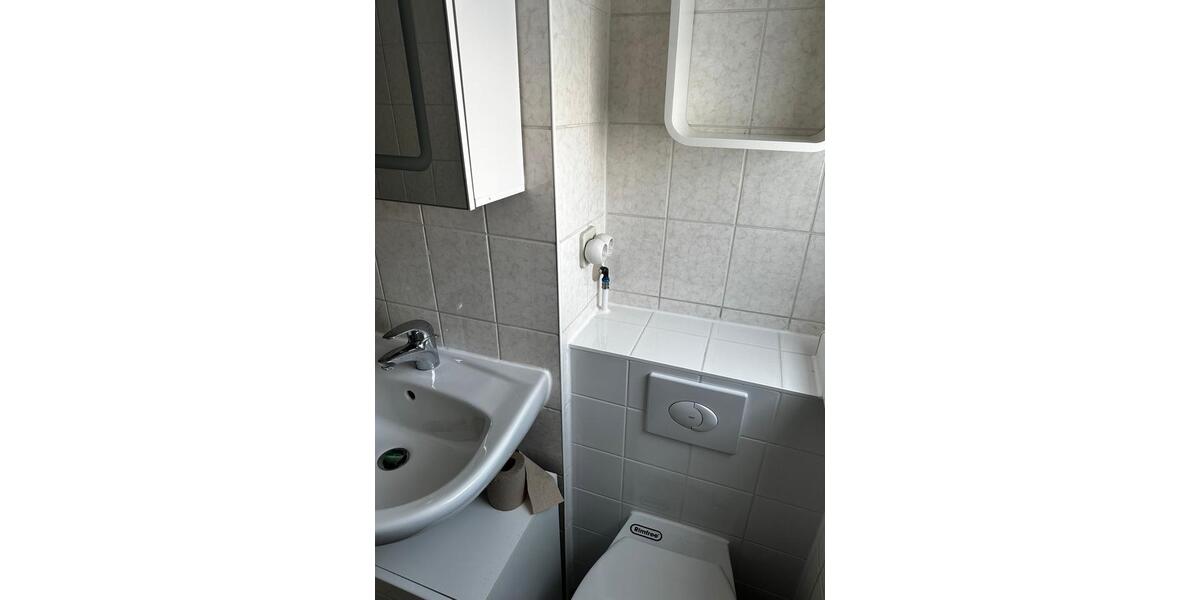 Etagenwohnung Hennigsdorf - 3 Zimmer, 65 m&sup2;, 922&euro; | Angebot:26257753