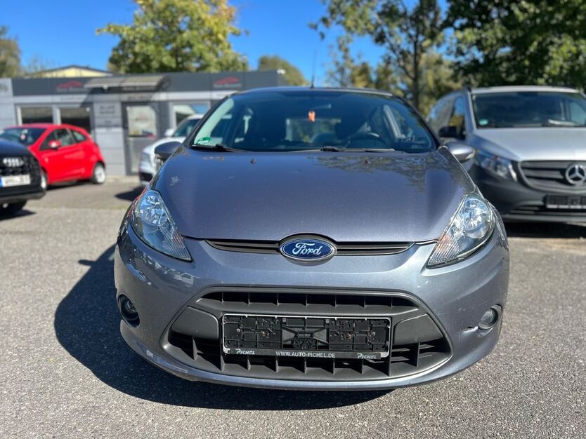 Ford Fiesta 175.000 km 2.500 € Wilhelmshaven 26384