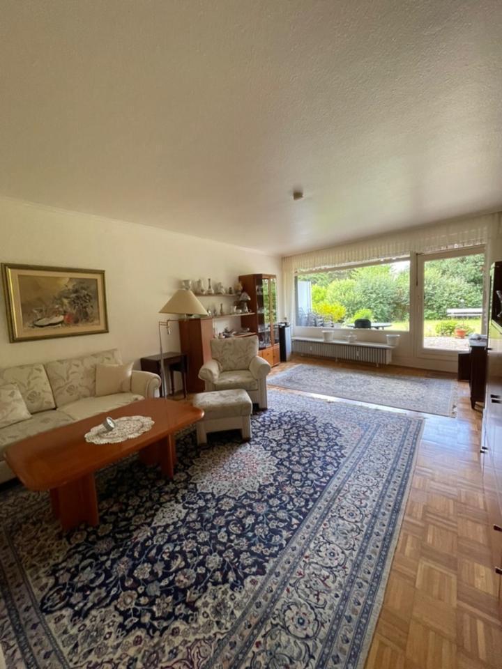 Von Privat. Eigentumswohnung mit Terrasse, Balkon & Tiefgarage