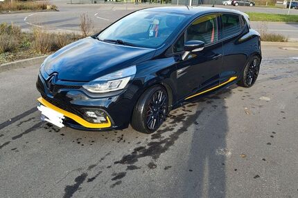 Renault Clio 145.000 km 14.100 &euro; Backnang 71522