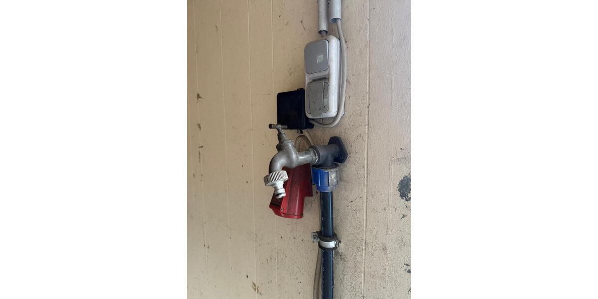 Werkstatthalle mit Starkstrom in Fleckeby! zimmer