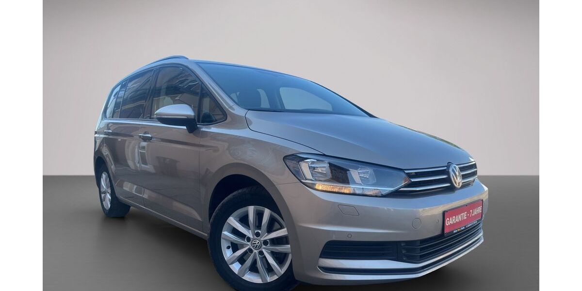 VW Touran 34.752 km 16.990 &euro; Halle (Saale) 06128