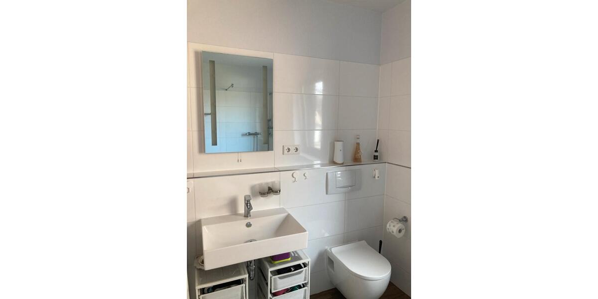 Etagenwohnung Halle - 3 Zimmer, 82 m&sup2;, 239.000&euro; | Angebot:26272640